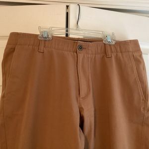 Under Armour Loose Athletic Men's Pants Size - 36/32 Dark Kahki